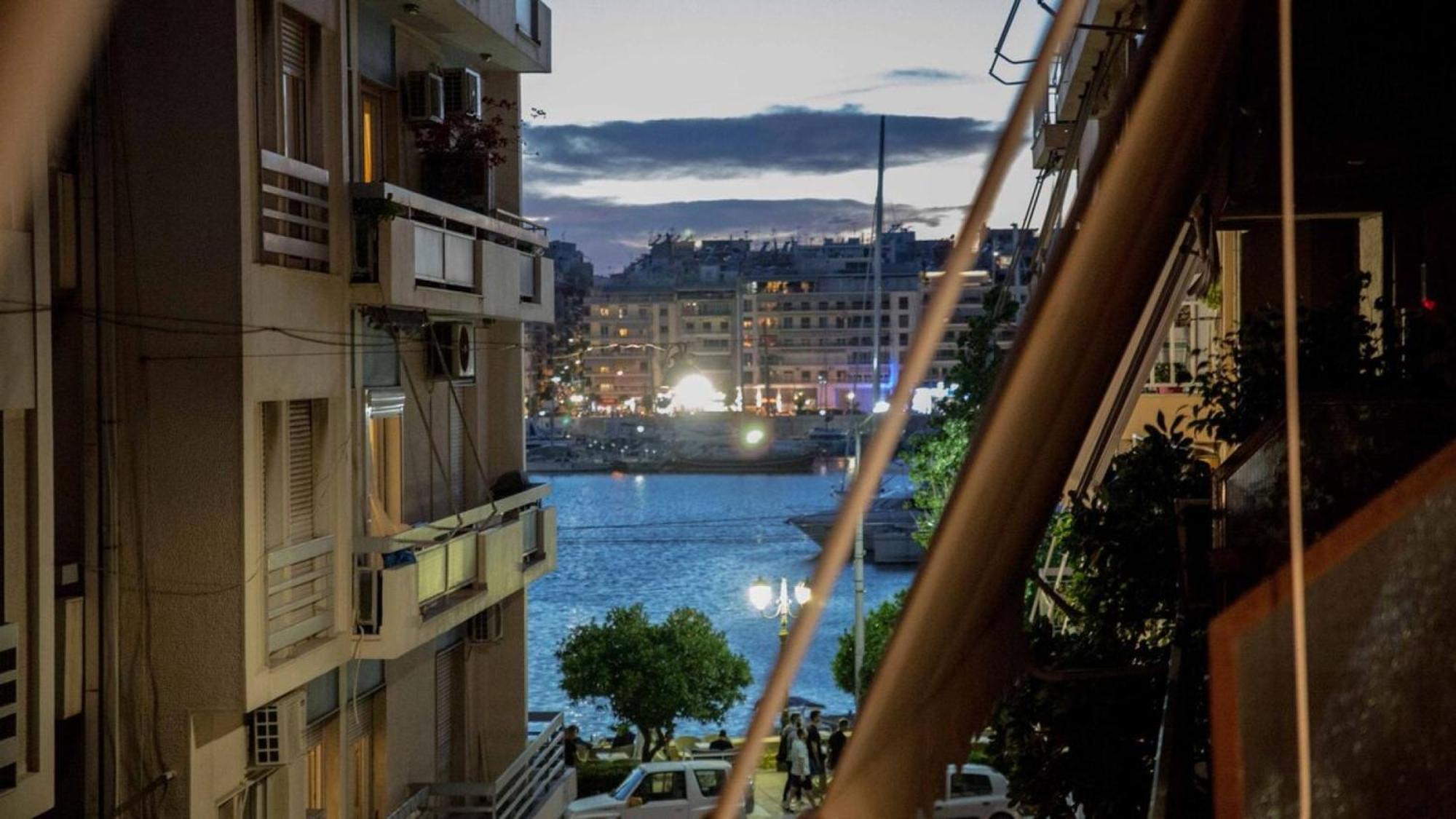 Apartment Cozy With Sea View Next To Marina Zeas *